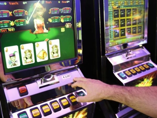 Thai Slot Server Jackpot: Chasing Big Wins Online